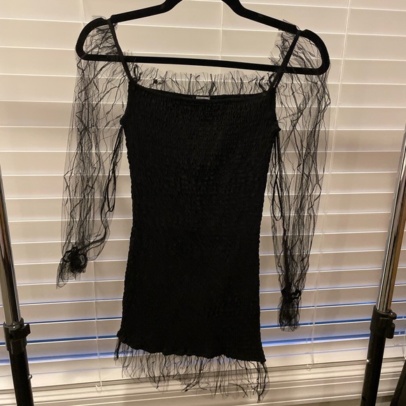 PRINCESS POLLY DRESS - Picture 1 of 2